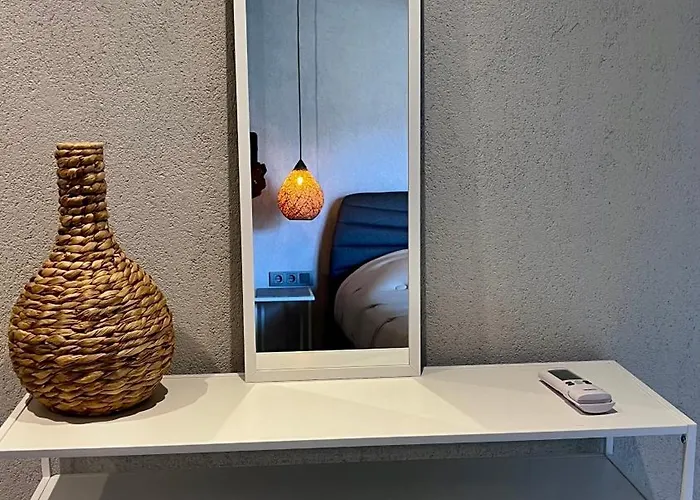 Mavinin Ve Yeşilin Dansı Marmaris