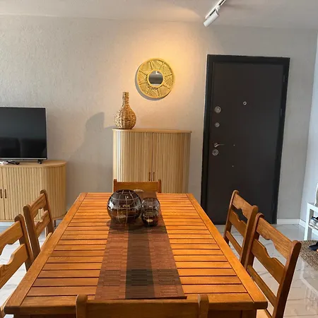 Mavinin Ve Yesilin Dansi Apartment *