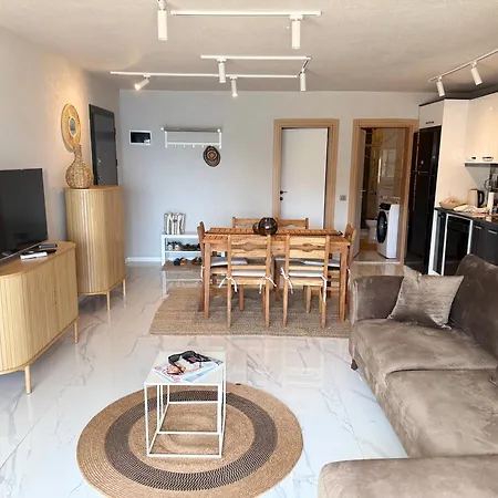 Διαμέρισμα Mavinin Ve Yesilin Dansi, Panoramik Manzara, 75m2 Μαρμαρίς
