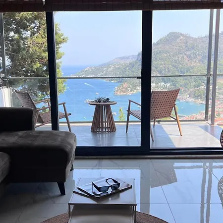 Mavinin Ve Yesilin Dansi, Panoramik Manzara, 75m2 * Μαρμαρίς