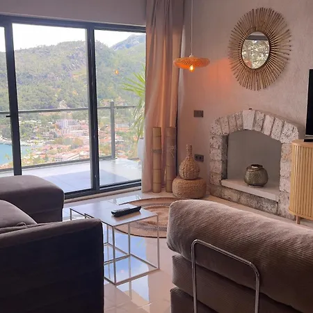 Διαμέρισμα Mavinin Ve Yesilin Dansi, Panoramik Manzara, 75m2 Μαρμαρίς