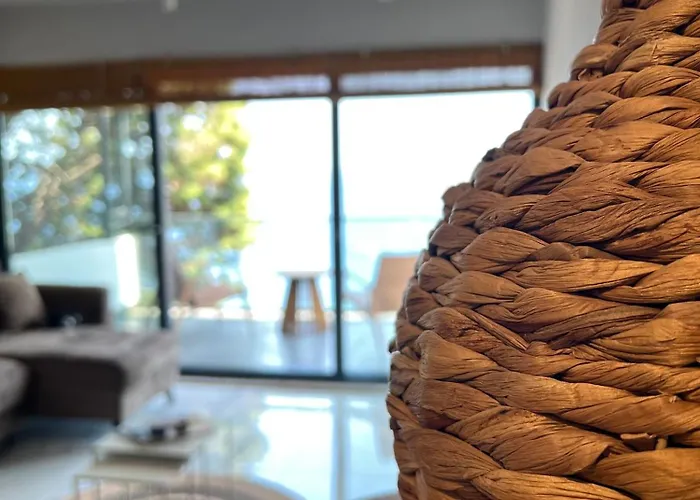 Mavinin Ve Yesilin Dansi Apartamento