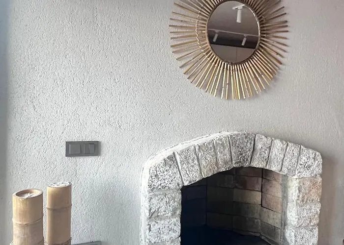 Mavinin Ve Yesilin Dansi Apartman